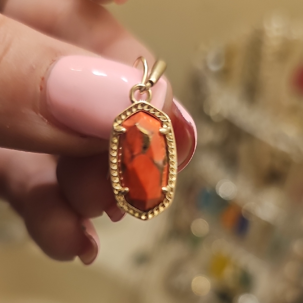 Lady's Kendra Scott Earring Lee Gold Drop Earrings In Red Kyocera Opal, 14K Gold